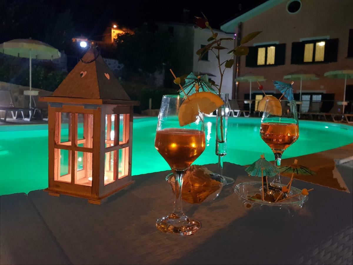 Residence Gli Ulivi Di Eolo Sapri Bagian luar foto